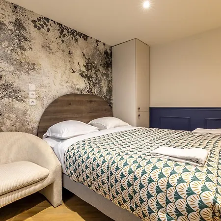 3 De Gamme Immeuble Chic Centre *