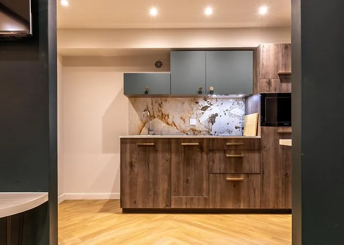 3 De Gamme Immeuble Chic Centre