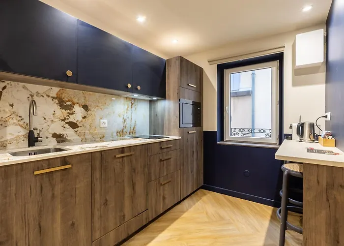 Apartment 3 De Gamme Immeuble Chic Centre